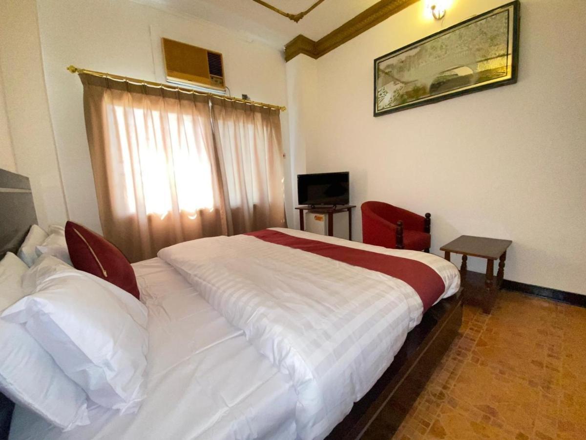 Bab Al Bahrain Hotel Manama Dış mekan fotoğraf